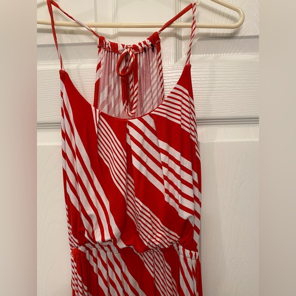 Red and white stripe maxi. Spring, summer, resort, cruise - Picture 9 of 11